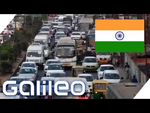 100% traffic chaos! This is the worst traffic jam city in the world | Galileo | ProSieben