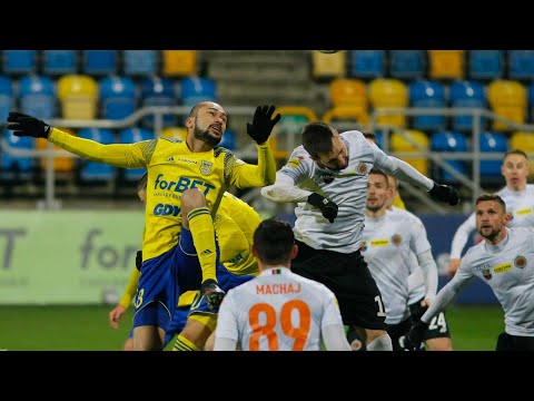 Arka Gdynia - Chrobry Głogów 1:1. Skrót