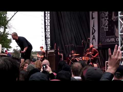 Suicidal Tendencies - Subliminal (Riot Fest, Chicago, IL 9-14-13)