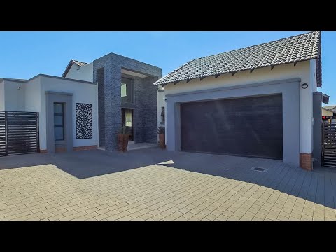 4 Bedroom House for sale in Gauteng | Centurion | Centurion East | Midstream Estate | 2 |