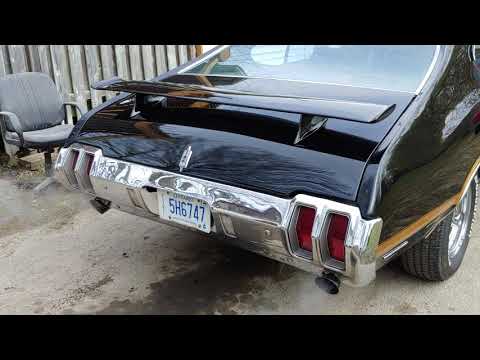 1970 olds 442 with hooker aerochamber mufflers.