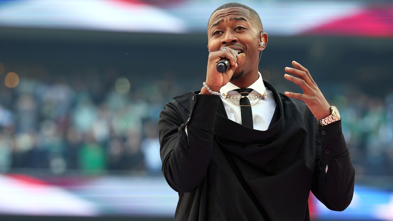 Mike Terrell Performs the National Anthem at the NFL London Game