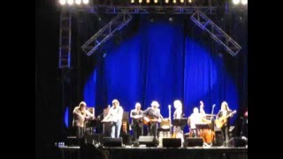 Elvis Costello y Diana Krall en Compostela - Wide River To Cross