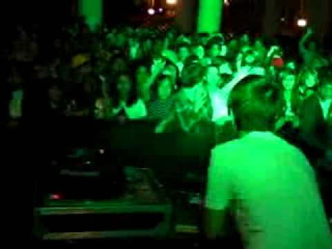 Surkin (Institubes) - Destroys YOUNG MINDS  - LIVE @ LA DETOUR FEST 10.4.08