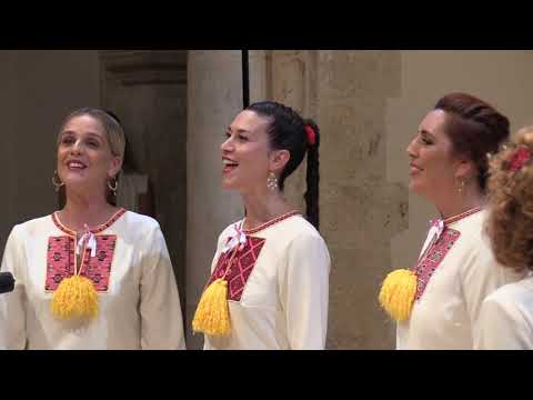 Ženska klapa FA Linđo - Podiglo se malo četovanje