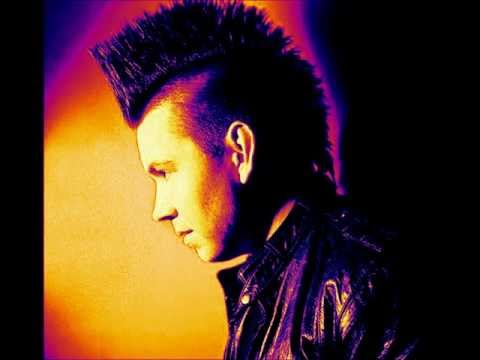 Albin Myers vs Bingo Players - Cry Bumbaclot ( SWORD Mashup )