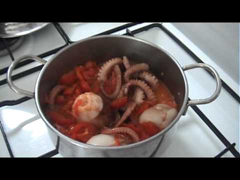 Purpetielli affogati - Polipetti al sugo