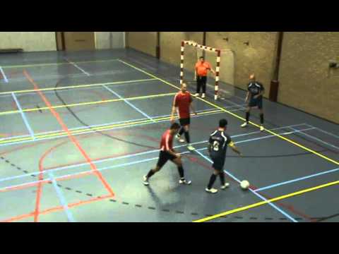 TFH/Top Zaalvoetbal Helmond 1 - ZVVM/Campus 1 25-03-2011