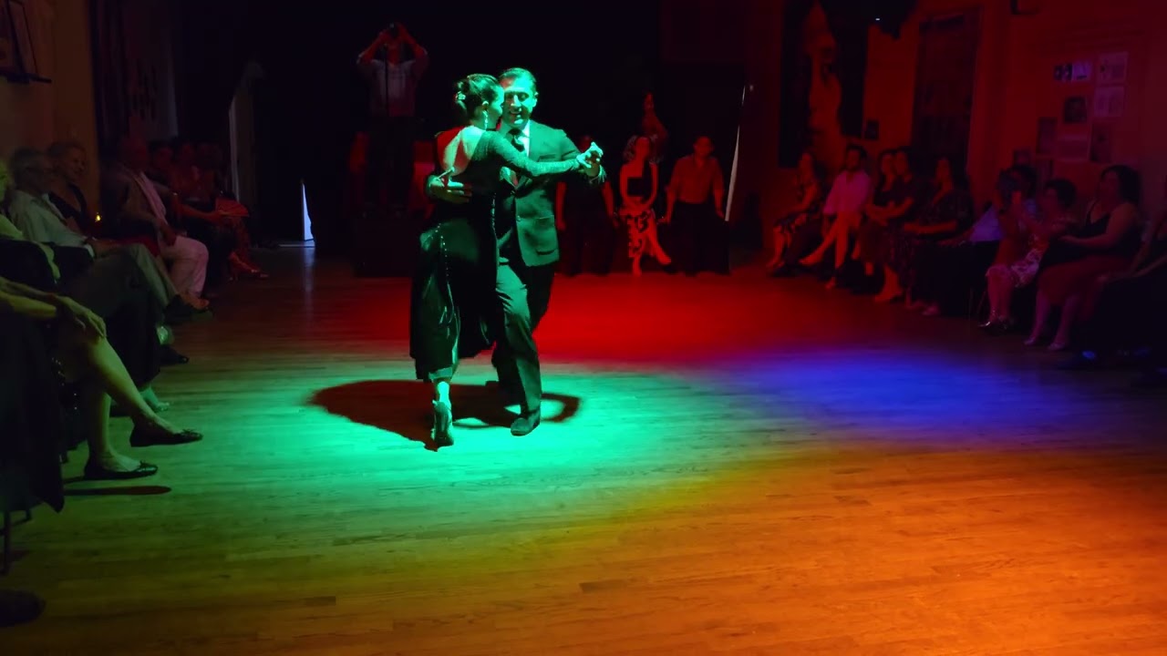 Argentine Tango - Milonga: Alejandra Armenti & Daniel Juárez @ Tango La Nacional - La Mulateada
