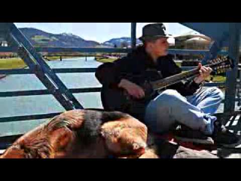 Golo feat  Dame   Pleitegeier Official HD Video