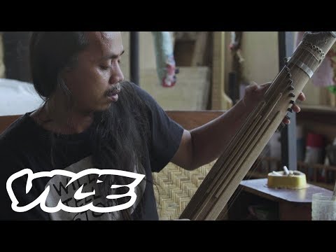 VICE Meets Indonesian Music Duo - Senyawa