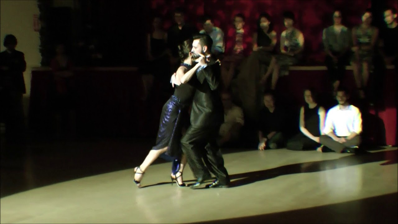 Javier Rodriguez y Moira Castellano at Vecher Tango June 1, 2019   4 of 4