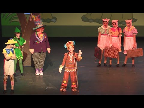 LIORA HENRY as GINGY in "SHREK - THE MUSICAL"