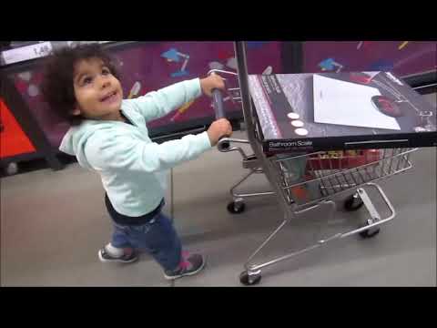 Visiting a new store (Day 744, Vlog 694)