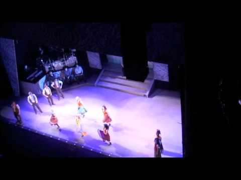 oscail an doras - Riverdance