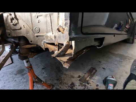 Repairing rusty sills on my IS200 Sport Part 1