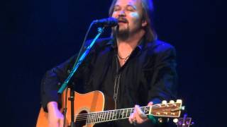 &quot;Lord Have Mercy On The Working Man&quot;...  Travis Tritt @ Newton Theatre 2015