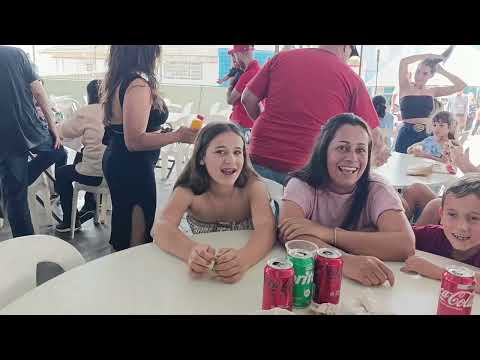 Festa em Siqueira Campos PR