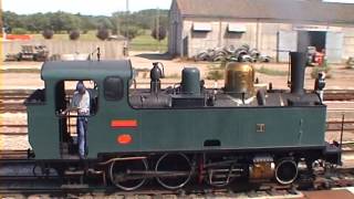 preview picture of video 'CFBS, 05/08/2003, Noyelles, trains à vapeur en Baie de Somme, passage de trains SNCF (DV)'