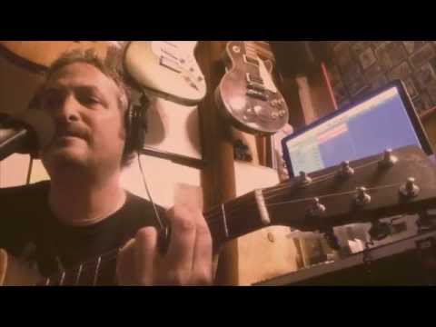 TC Helicon VoiceTone Harmony G-XT  - brief demo - Rick Cuevas