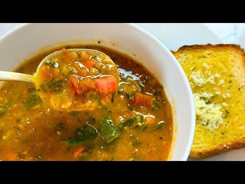 THE BEST Lentil Soup Recipe! #lentilrecipe #soup #lentilsoup #mealprep #easysoup #healthysoup