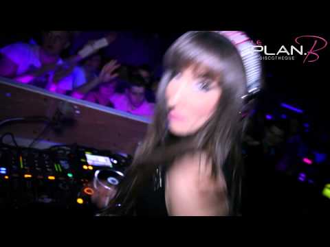 30-11-2014 : DJ Oriska au Plan B