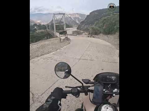 Cruzando el río Chicamocha: Puente a la entrada de Cepitá 🌉