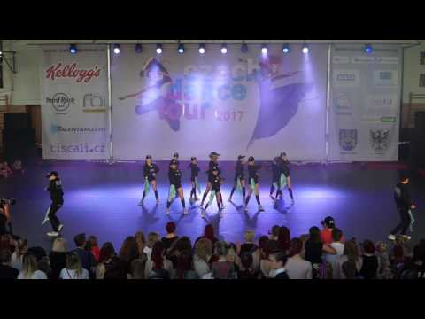 32. TS FREE DANCE - Youth