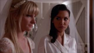 Extrait (VO) : Sue amne la grand mre de Santana au mariage