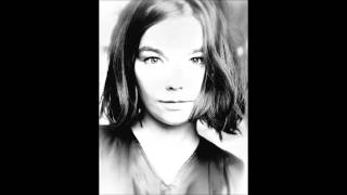 Björk - I Go Humble (Live at Shepherds Bush Empire, 1997)