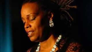 Exactly like you : Dianne Reeves with  Mulgrew Miller