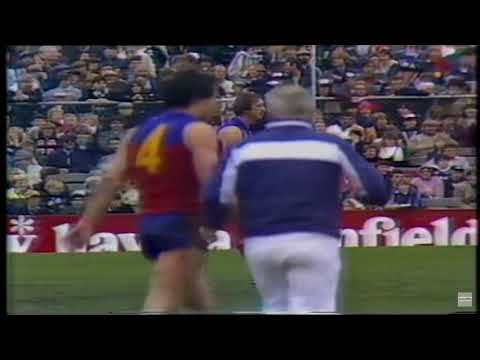 Bernie Quinlan 100 Goals Fitzroy Lions VS Collingwood 1983