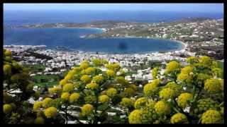 preview picture of video 'View of the heart shaped harbor in Parika , Paros, Greece'