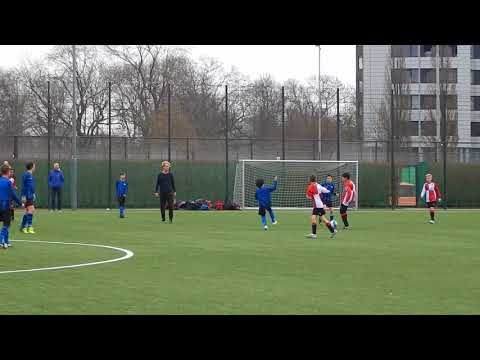 Vrije trap PVCV levert schot op onze keeper op.