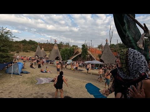 Ace Ventura live at Ozora 2022 ( 4k ) swinging