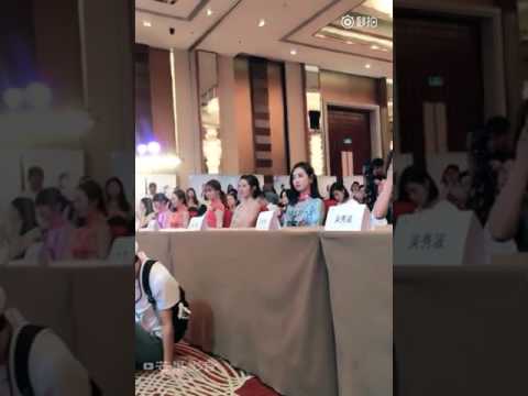 170803 Victoria - 'Up Idol' Press Conference