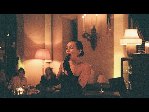 Miley Cyrus - Flowers (Live from Chateau Marmont)