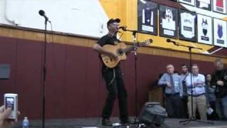 &#39;Union Song&#39; performed by The Nightwatchman/Tom Morello
