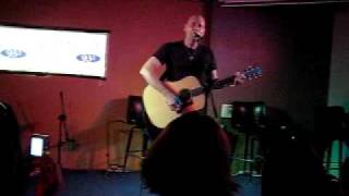 Vertical Horizon - Carrying On (live)