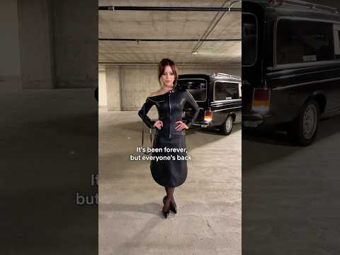 afbeelding jenna. hey, jenna. JENNA!!! season 2 is coming tomorrow!