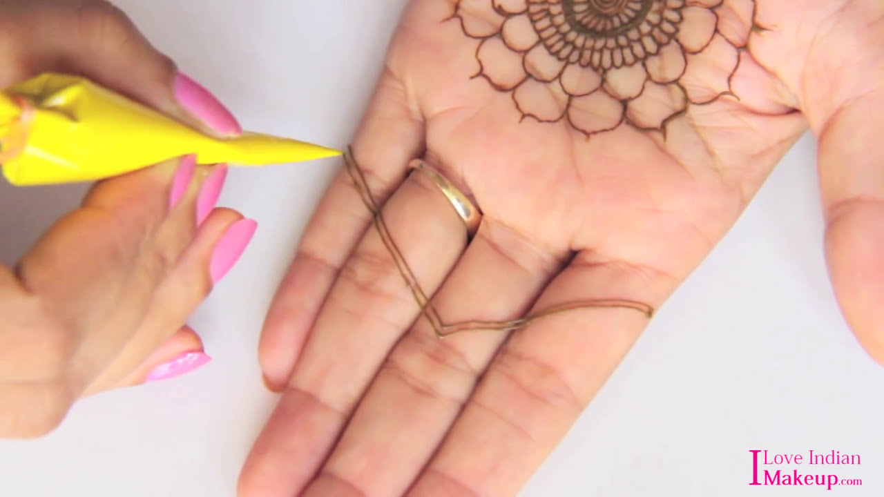 traditional indian pakistani mehndi design by shruti arjun anand