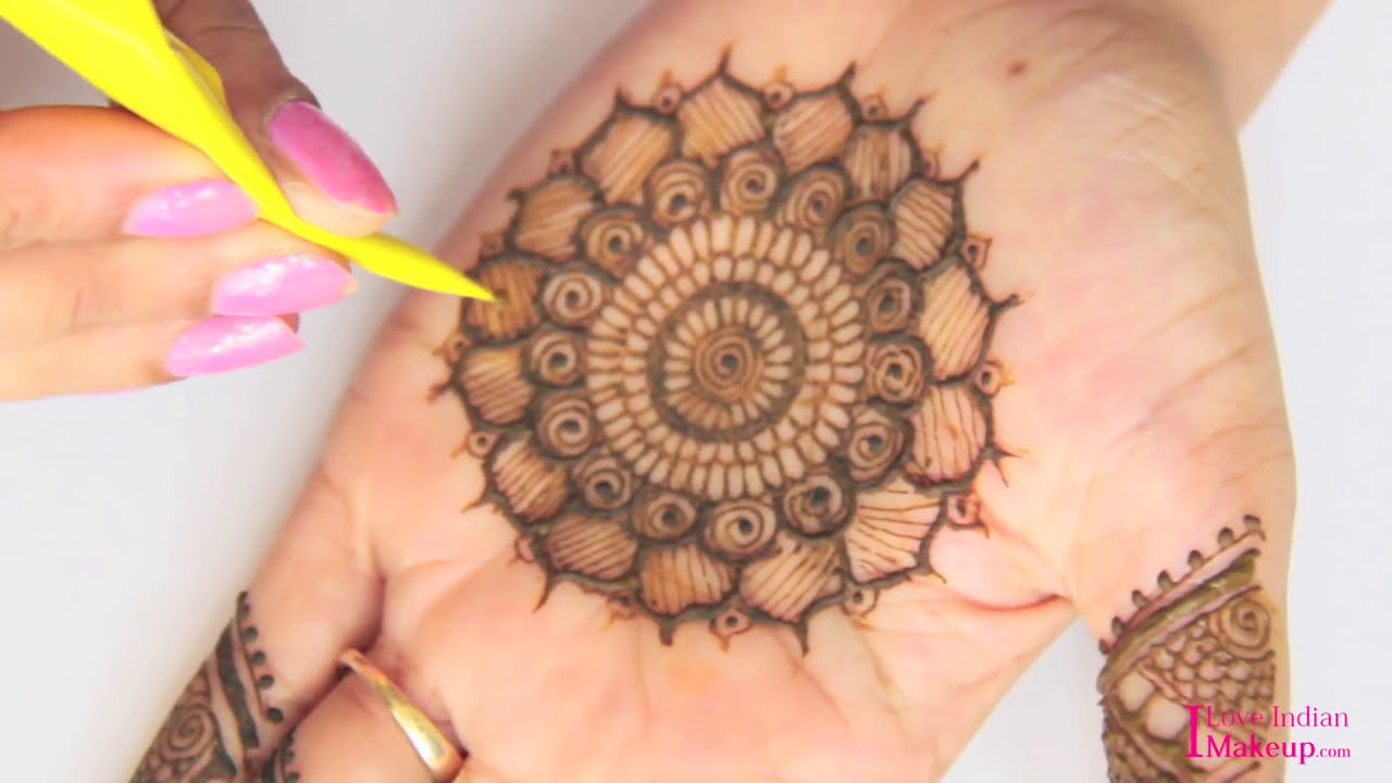 traditional indian pakistani mehndi design by shruti arjun anand