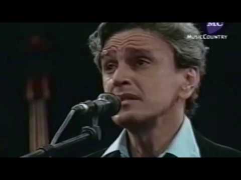 Caetano Veloso - Luna rossa (ao vivo, c/ J. Morelembaum, 1997)