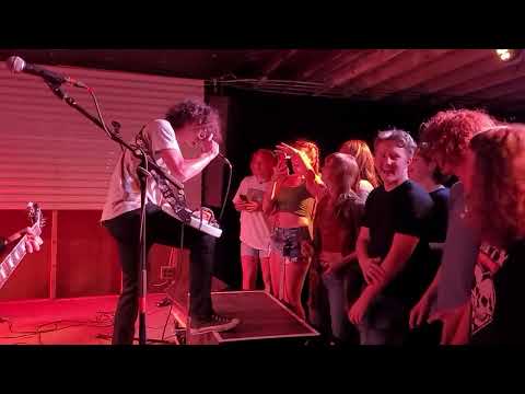 Homestyle Dinner Rolls