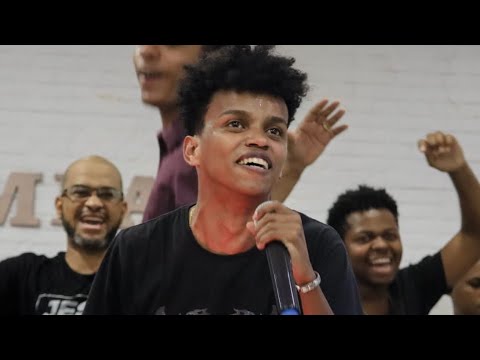 QUE PRESENÇA LINDA 😭 Eliwelton Raymond - Vigília Unção Sem Limites