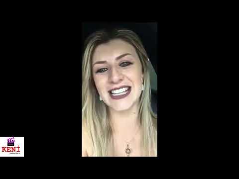 Instaladores cantam em casa de cliente