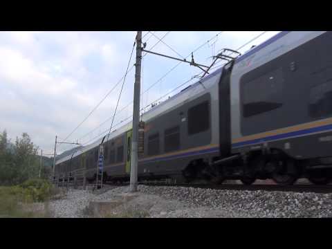 JAZZ ETR. 425 TRANSITA AL CASELLO FS. : ROBILANTE (CN)  21 - 8 - 2014.