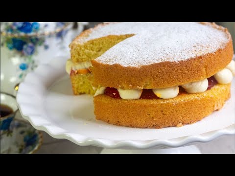 Victoria Sandwich Cake with Buttercream