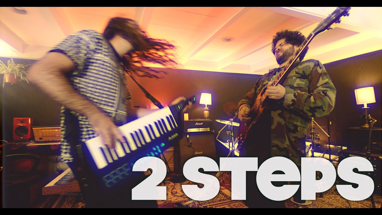 The Main Squeeze - "2 Steps"