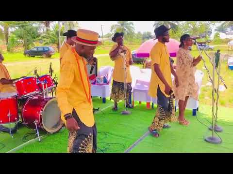 Jesu doh, W-M-B live on stage,